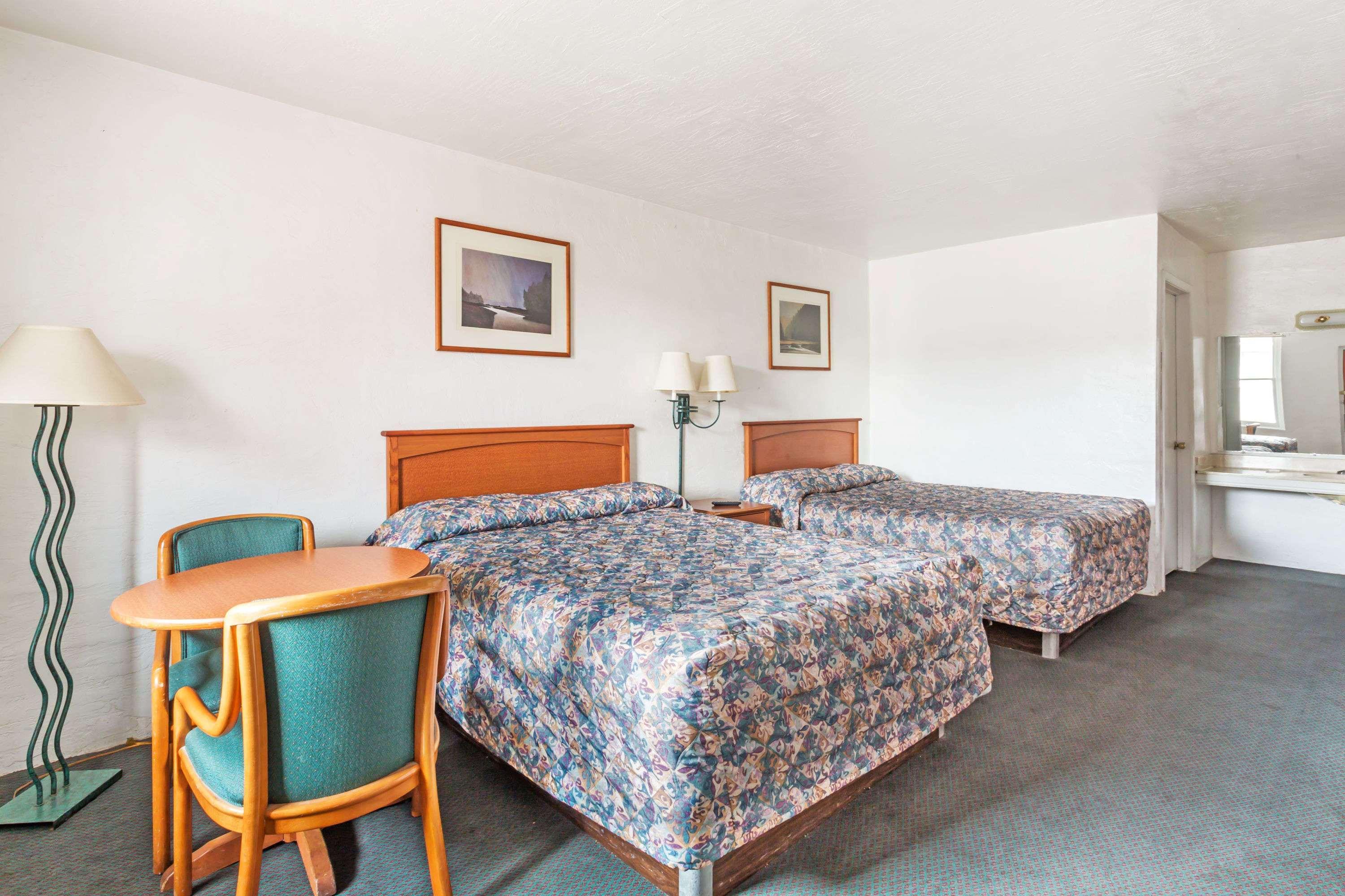 Americas Best Value Inn Уэндовер Экстерьер фото
